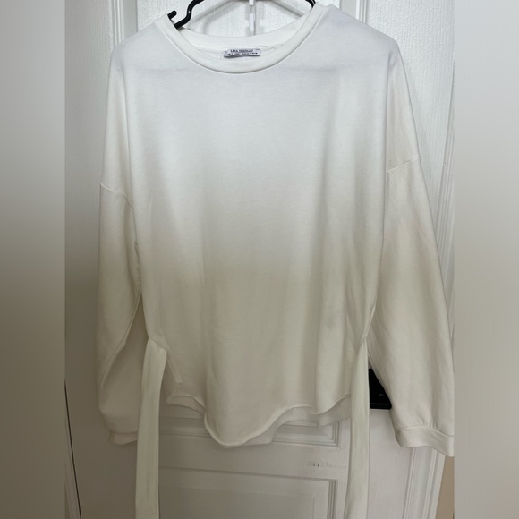 Zara lightweight sweatshirt with attached belt- wrap around-white-size M US - Picture 7 of 14